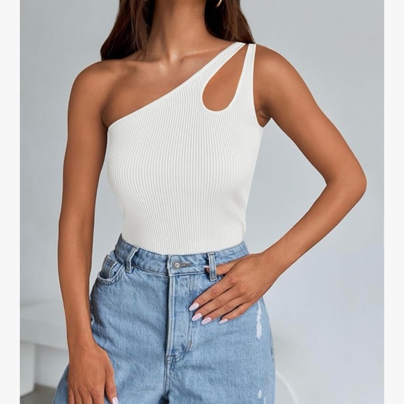 ZESICA One Shoulder Top Ribbed Knit Tank - Picture 7 of 7